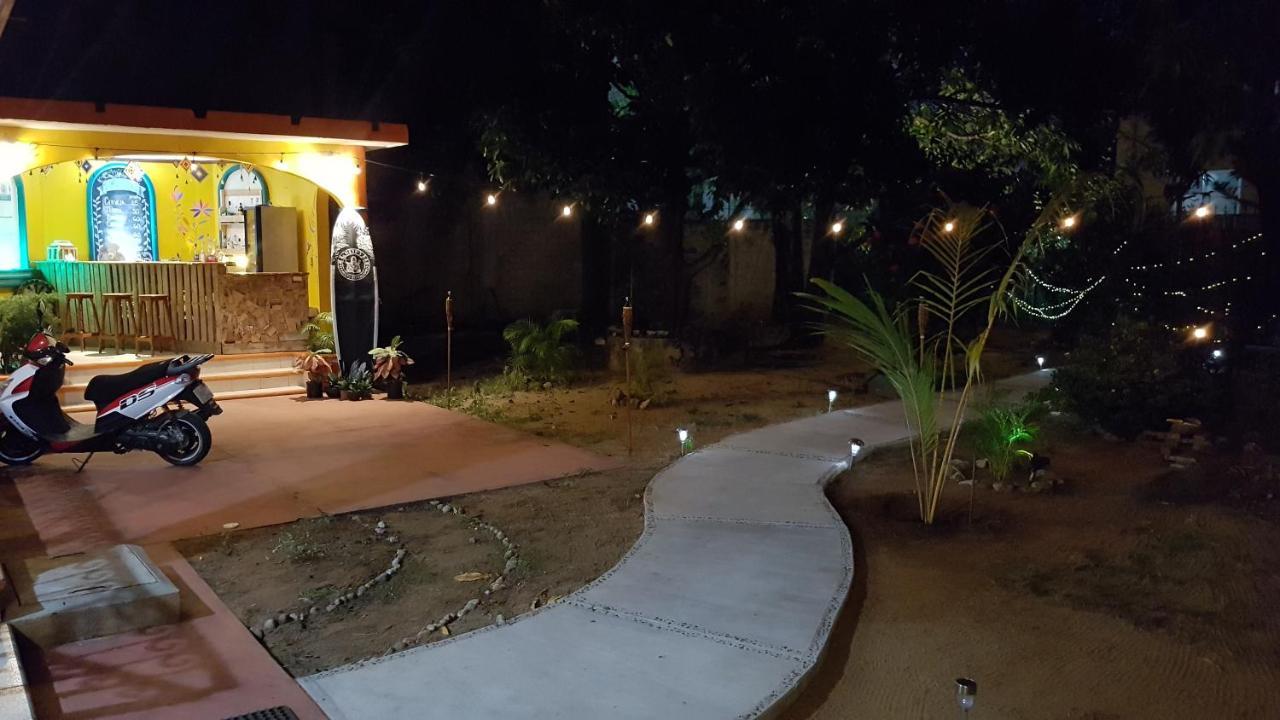 Villa Mango Hostel Puerto Escondido (Oaxaca) Exterior photo