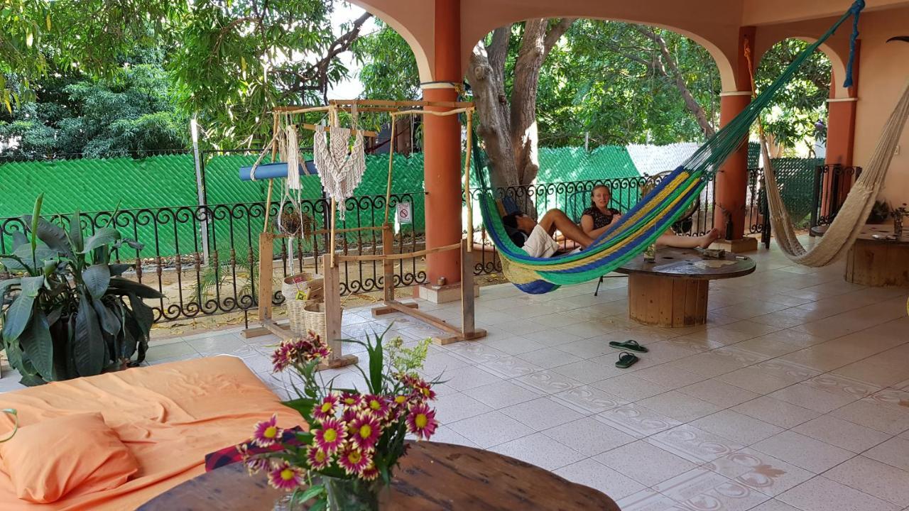 Villa Mango Hostel Puerto Escondido (Oaxaca) Exterior photo